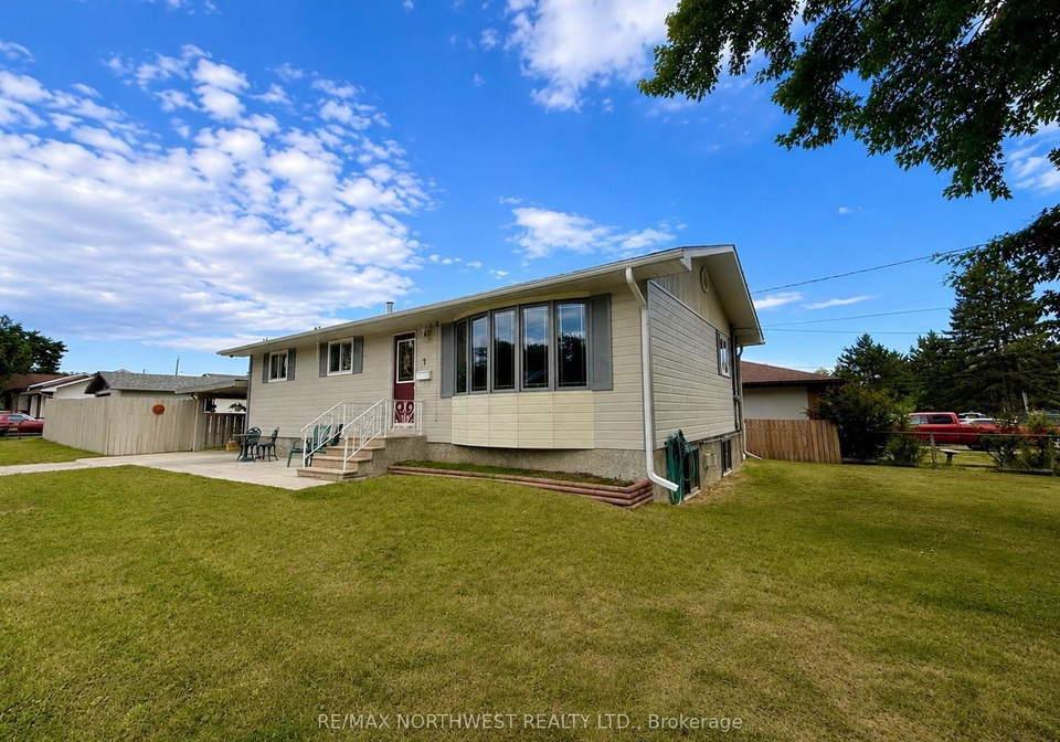 1-kirkpatrick-avenue-kenora-ontario-x13711986