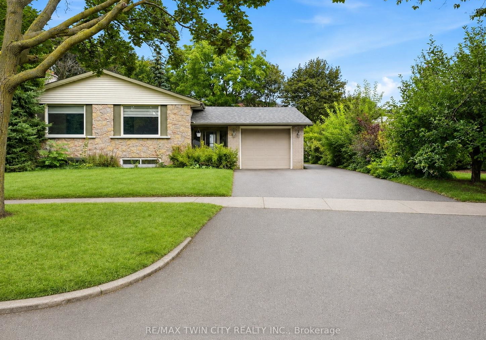 58-tupper-crescent-kitchener-ontario-x13711998
