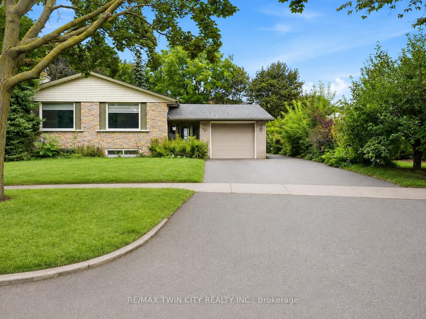 58-tupper-crescent-kitchener-ontario-x13712008