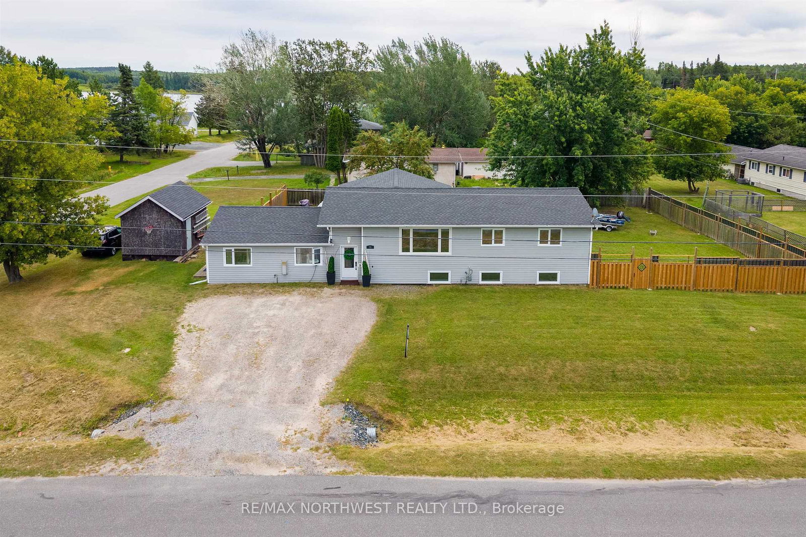 25-park-avenue-kenora-ontario-x13712044