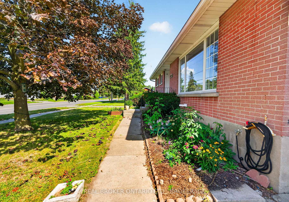 283-camden-road-greater-napanee-ontario-x13712176