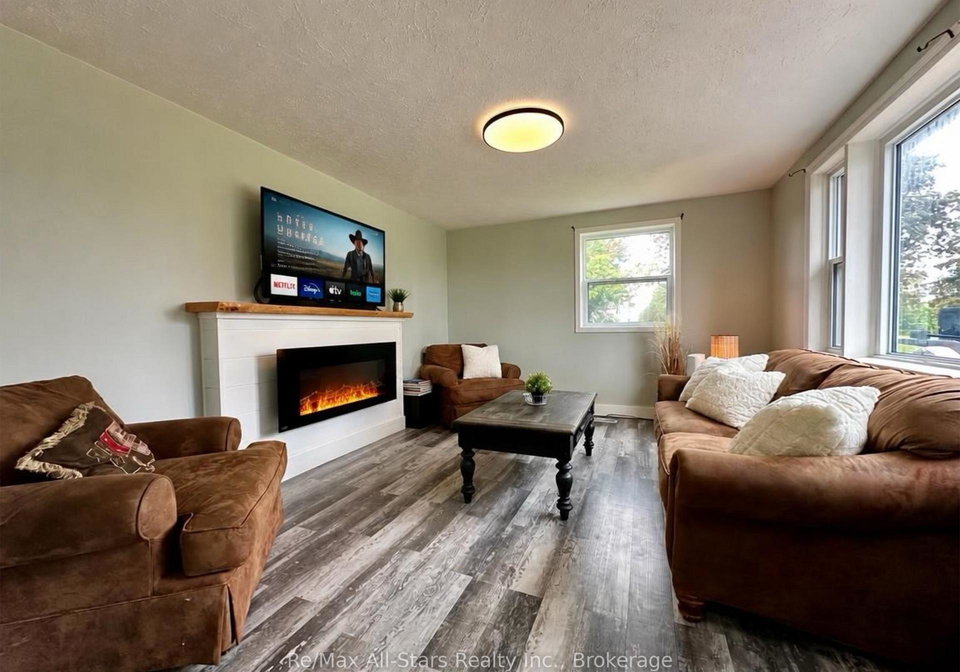 815-county-road-kawartha-lakes-ontario-x13712260