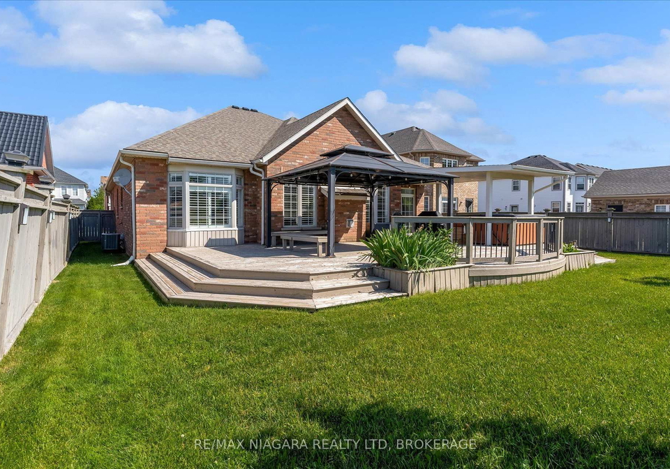 404-wright-crescent-niagara-on-the-lake-ontario-x13712270