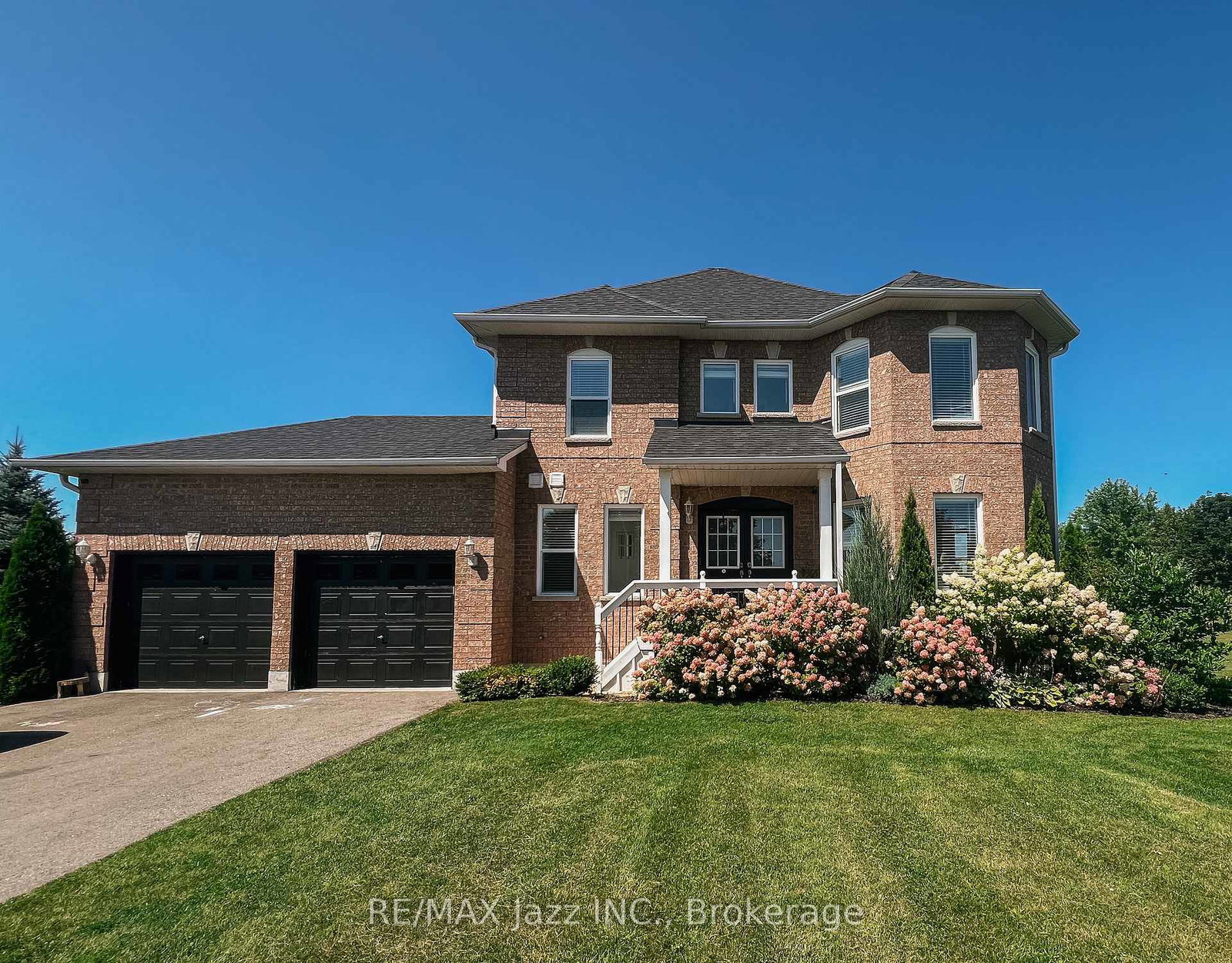 29-songbird-crescent-kawartha-lakes-ontario-x13712300