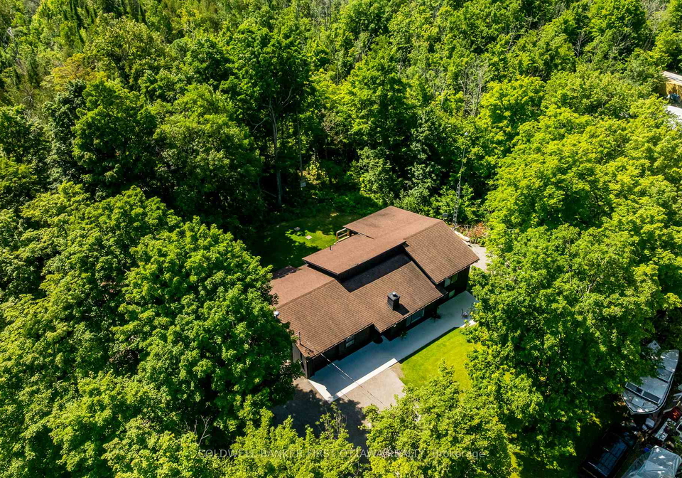 6779-roger-stevens-drive-montague-ontario-x13712418