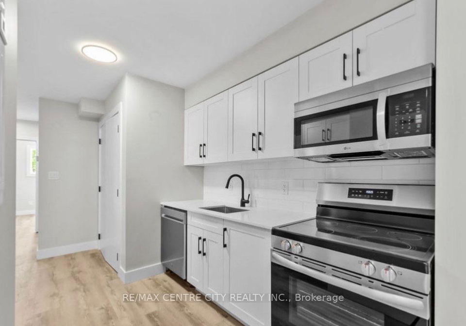 400-n-scenic-drive-n-london-south-ontario-x13712546