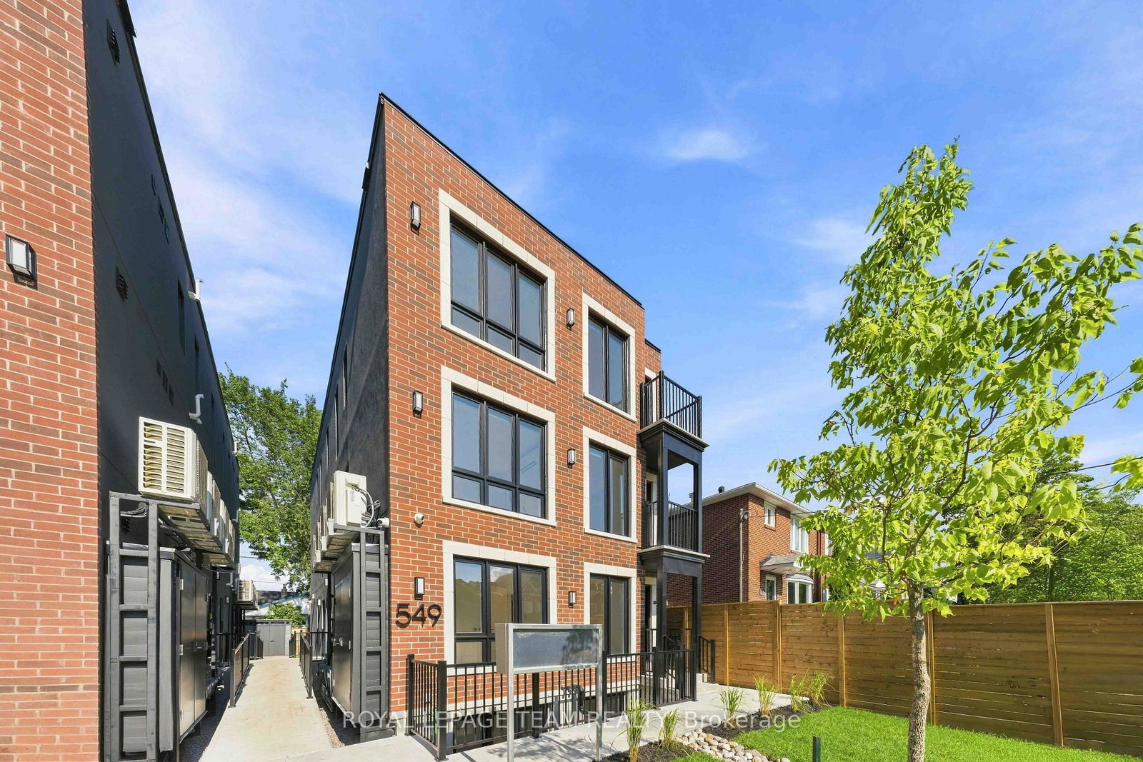 549-melbourne-avenue-ottawa-ontario-x13712576