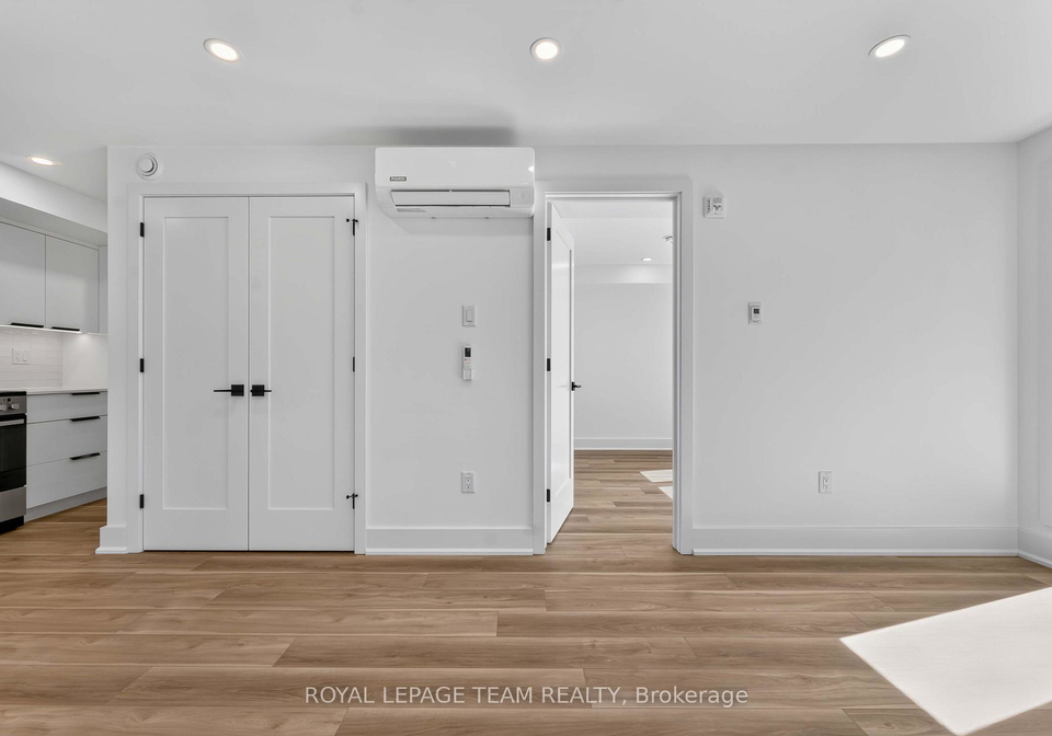 549-melbourne-avenue-ottawa-ontario-x13712576