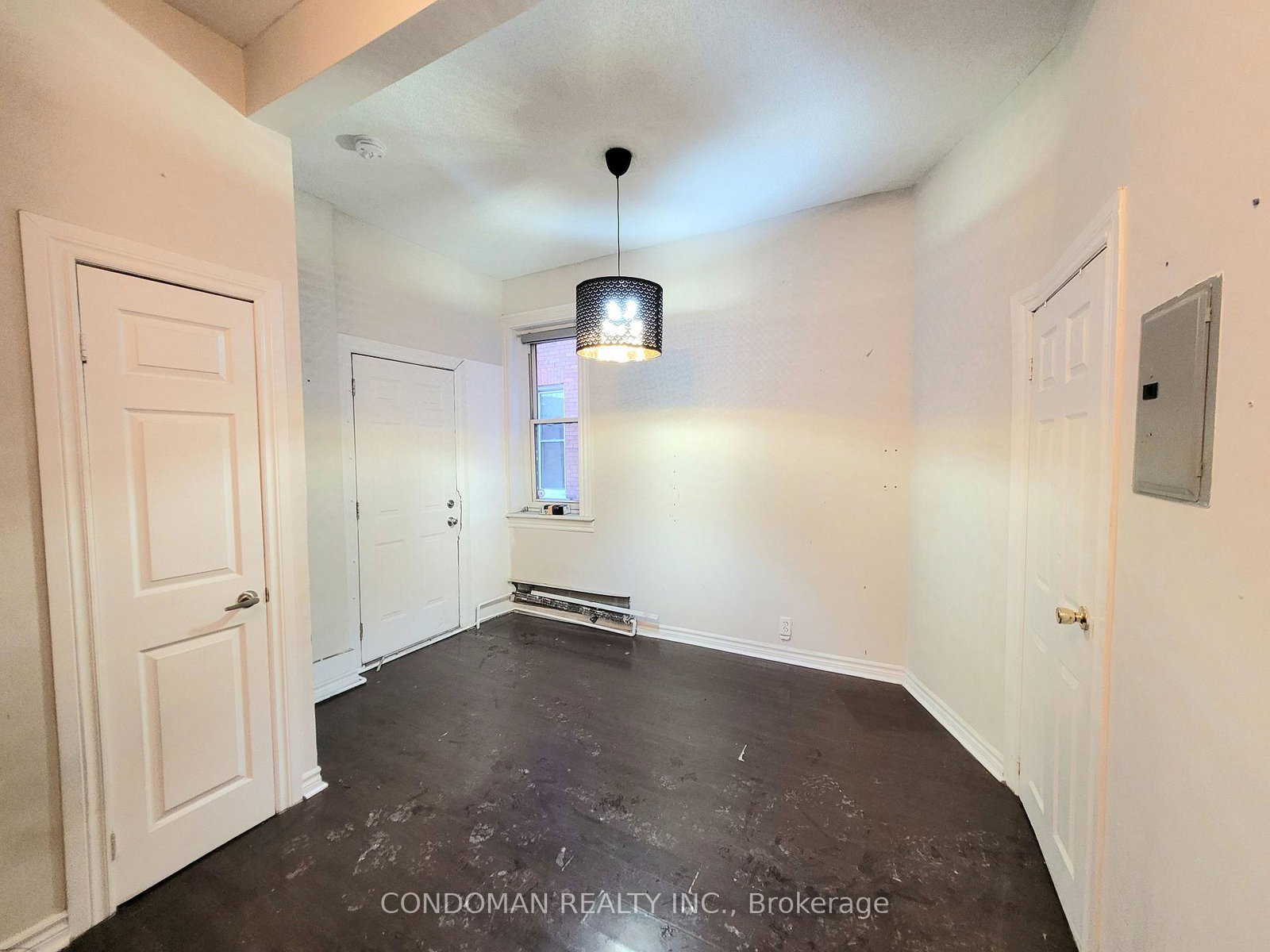 135-john-street-s-hamilton-ontario-x13712716