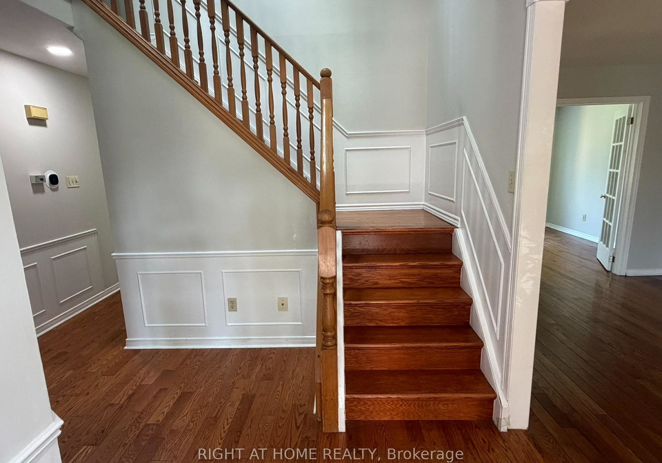 1004-aldersbrook-road-london-north-ontario-x13712784