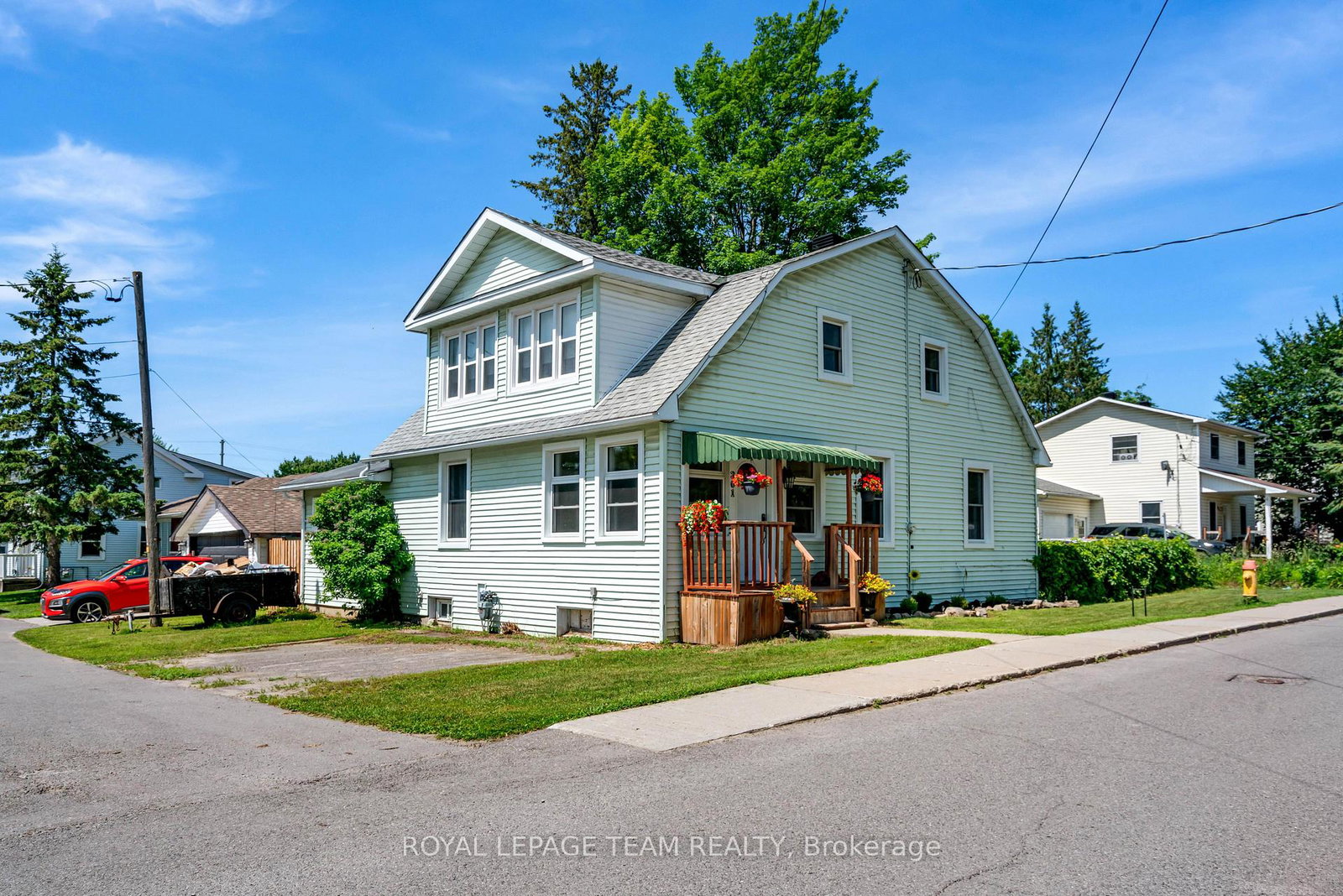 301-oxford-street-e-north-grenville-ontario-x13713160