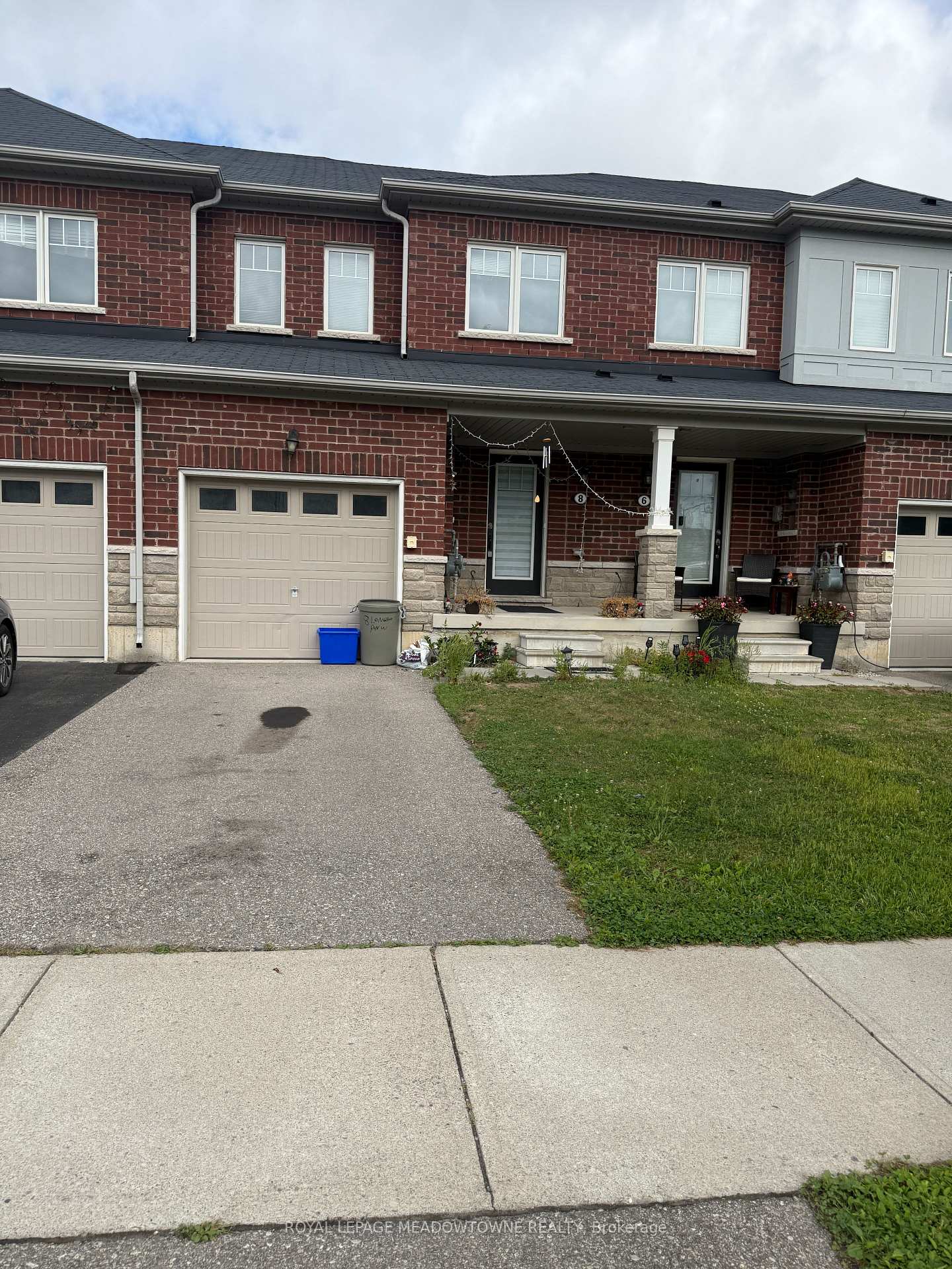 8-longboat-run-brantford-ontario-x13713220