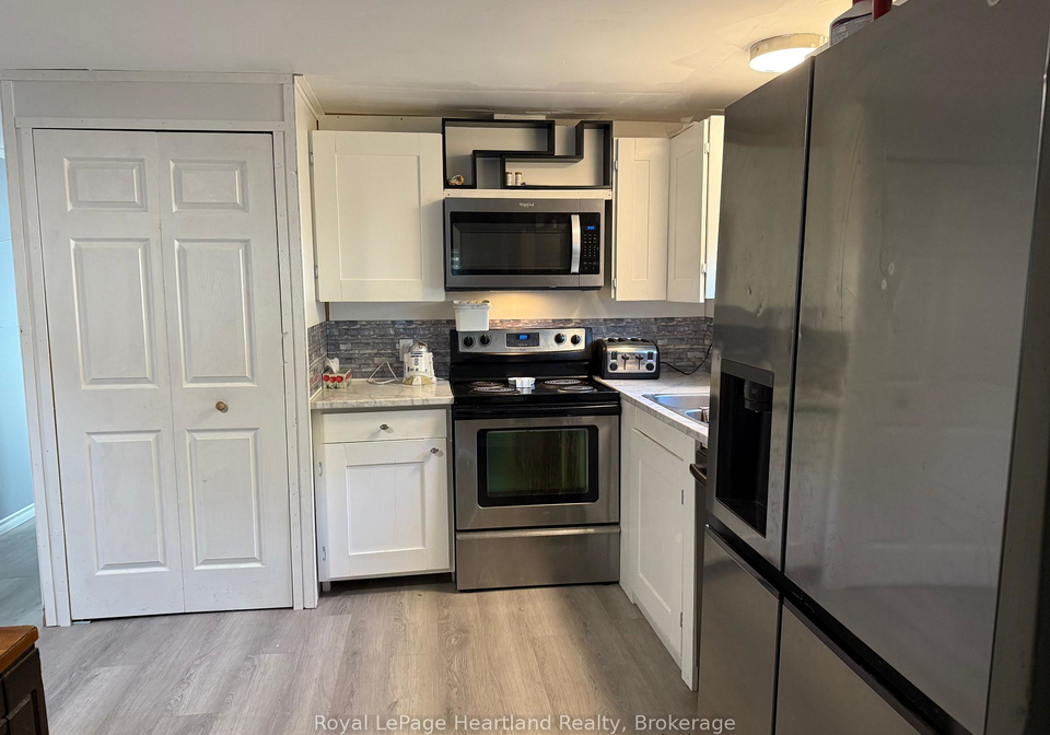 75049-hensall-road-huron-east-ontario-x13713242