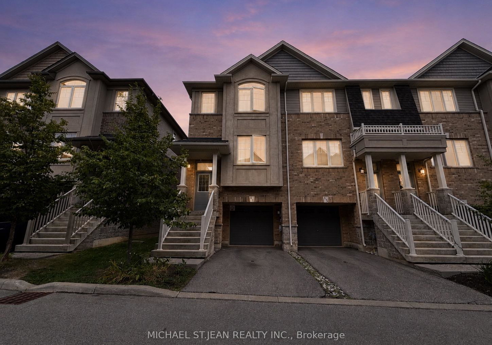 11-birot-lane-hamilton-ontario-x13713502