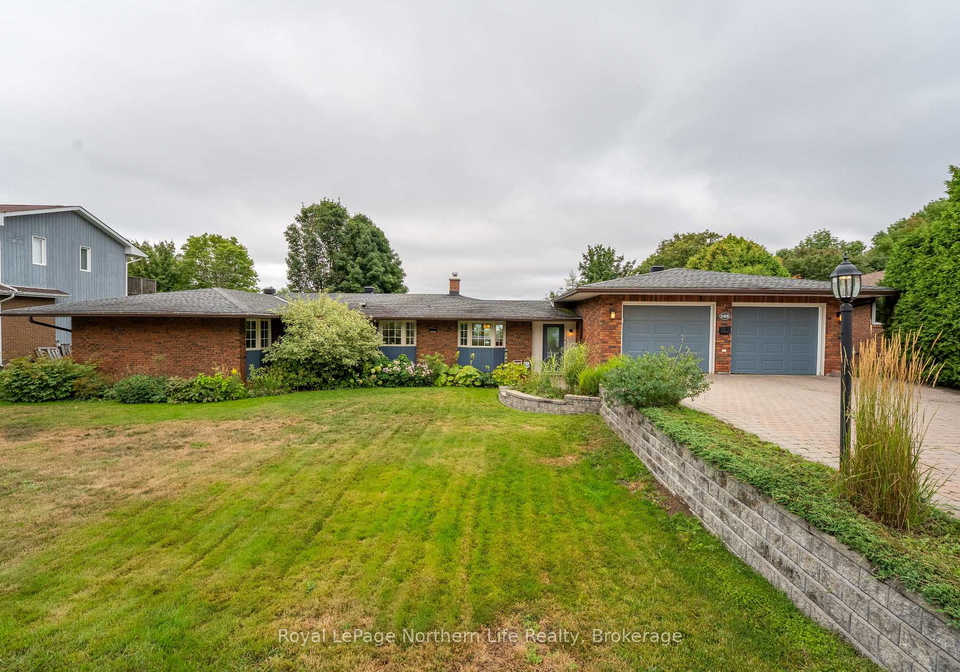 185-wallace-heights-drive-north-bay-ontario-x13713526