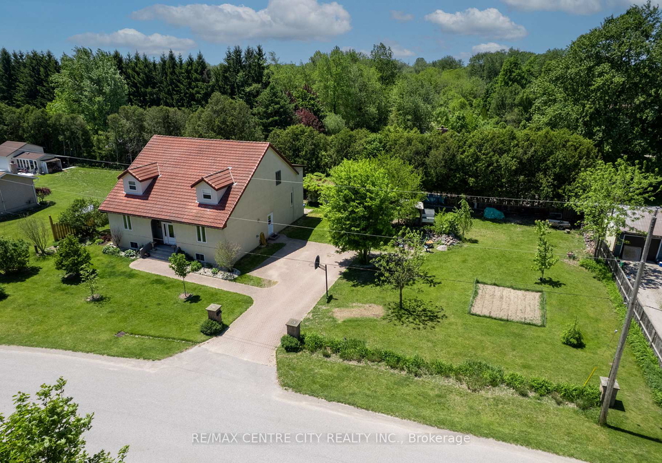 176-eastman-avenue-strathroy-caradoc-ontario-x13713640