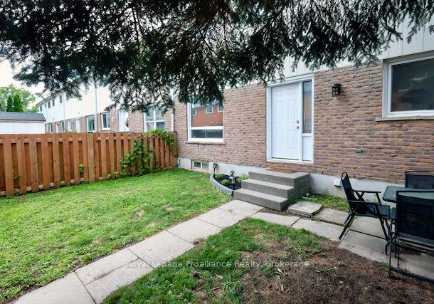 19-tracey-park-drive-belleville-ontario-x13713728