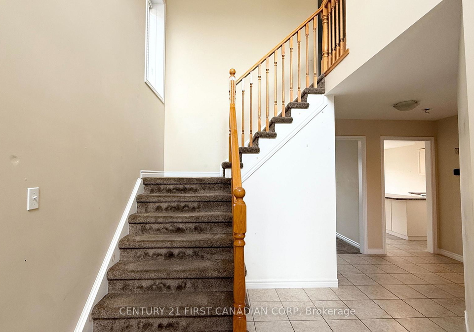 1864-sedgefield-row-london-north-ontario-x13713744