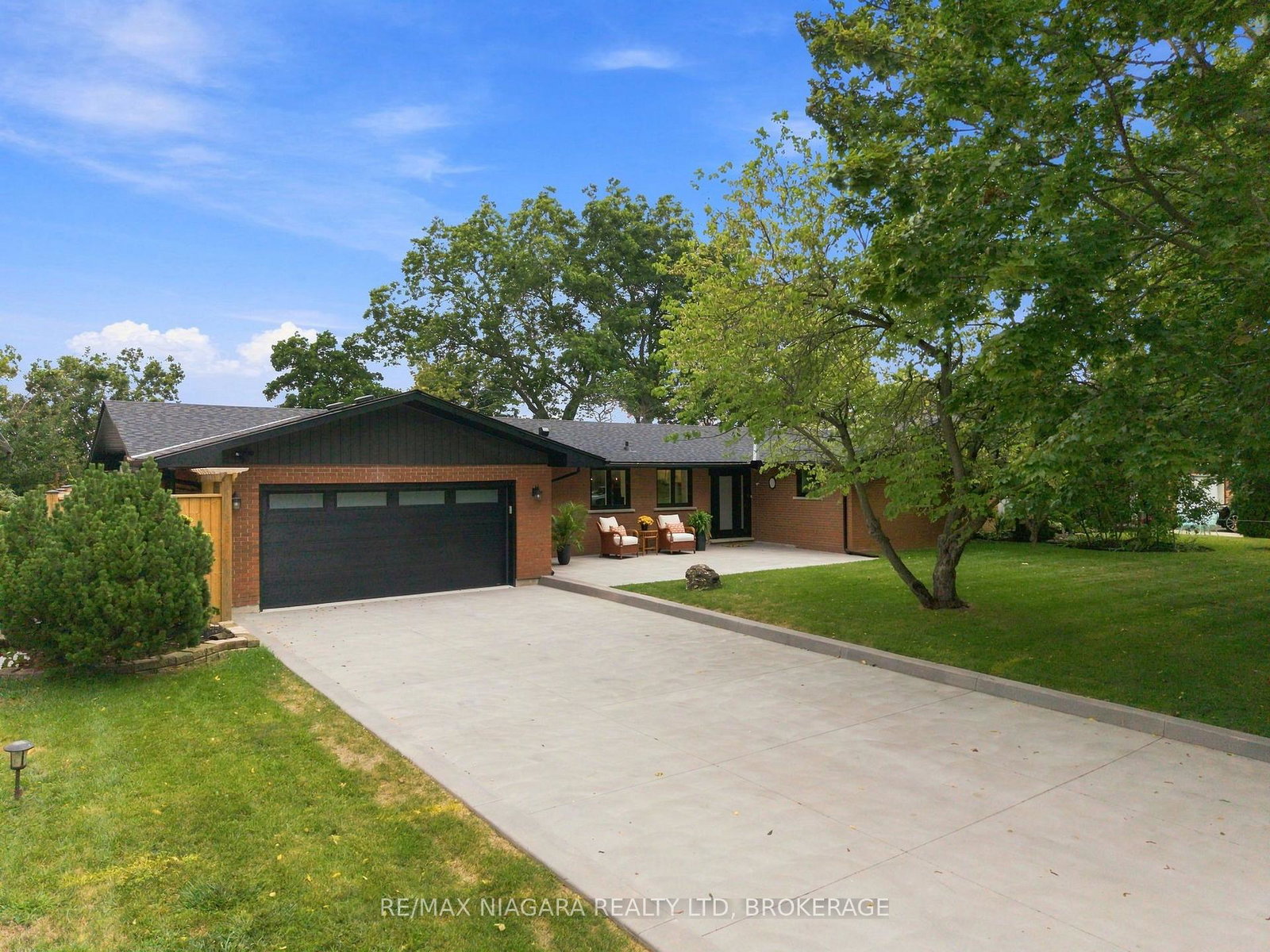 38-royal-henley-boulevard-st-catharines-ontario-x13713762