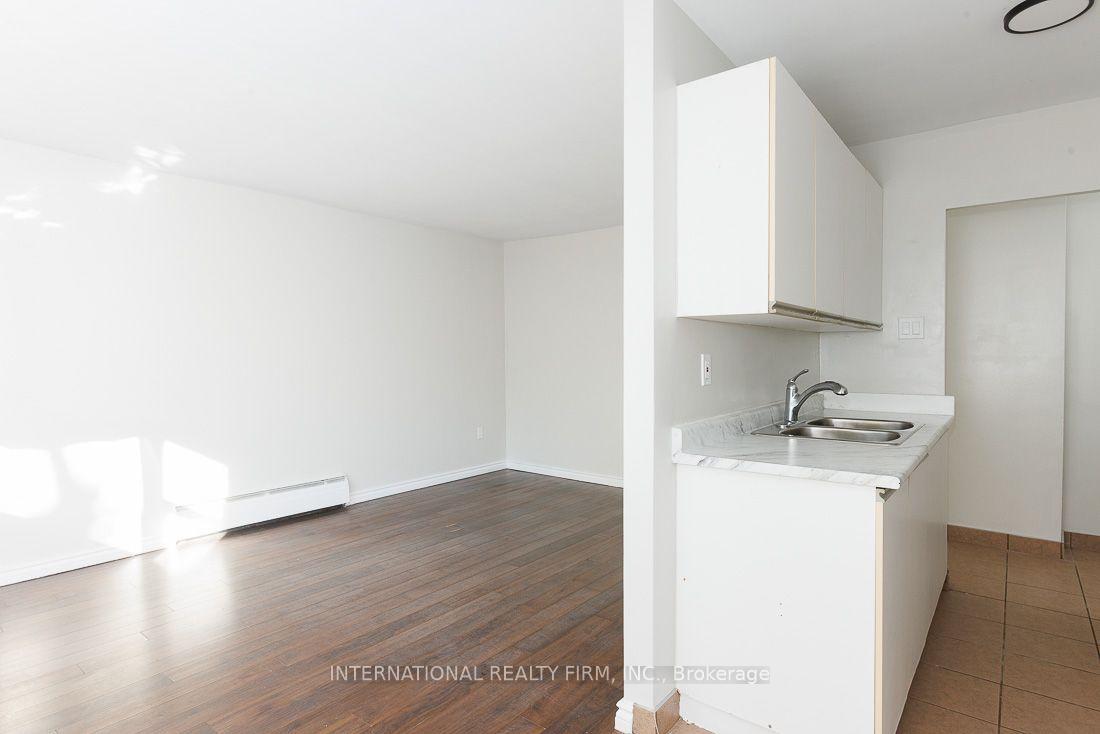 93-high-street-london-south-ontario-x13713776