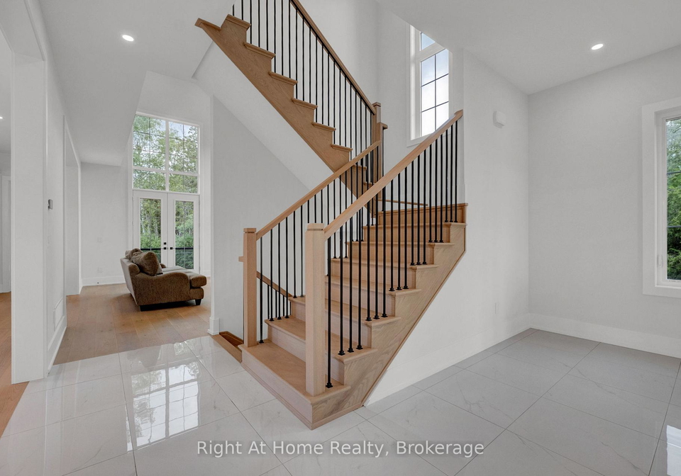 213-suzanne-mess-boulevard-cobourg-ontario-x13713866