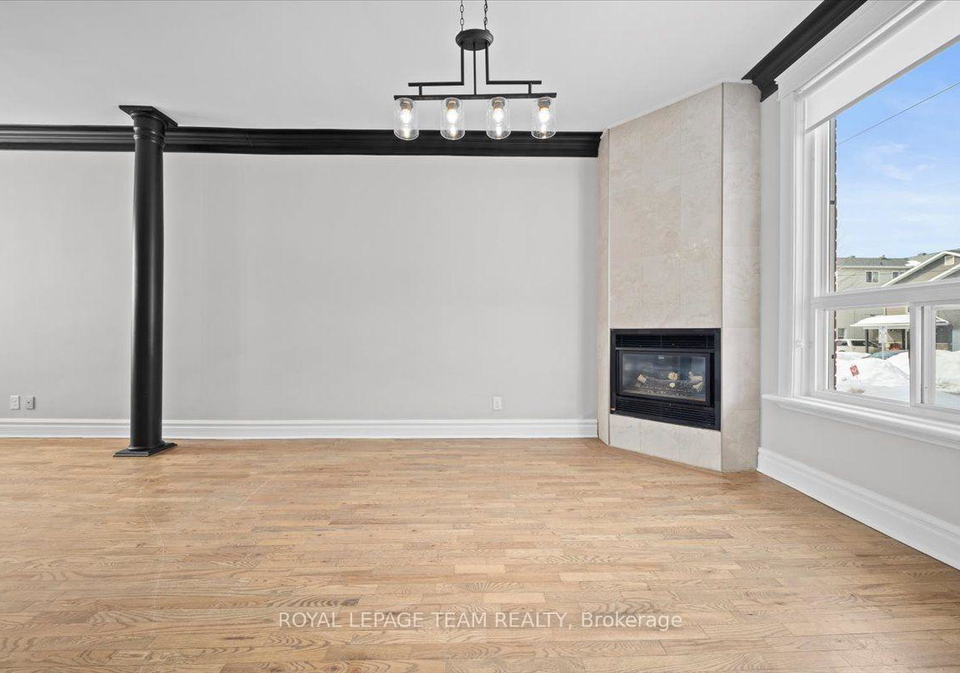 132-elm-street-ottawa-ontario-x13714044