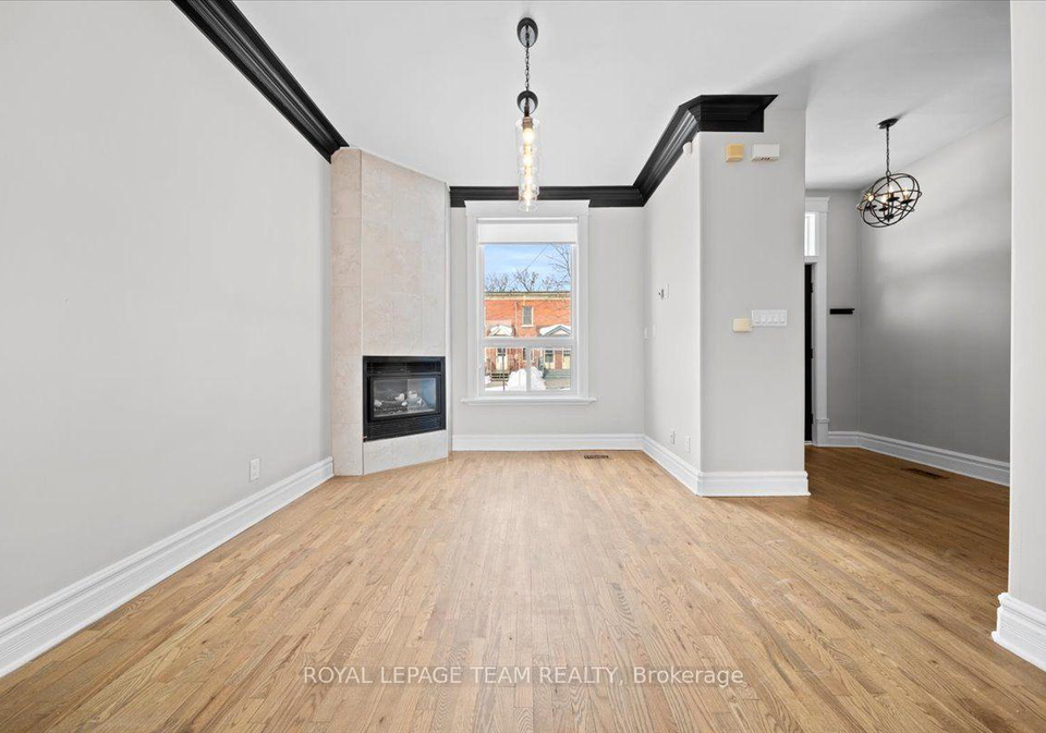 132-elm-street-ottawa-ontario-x13714044