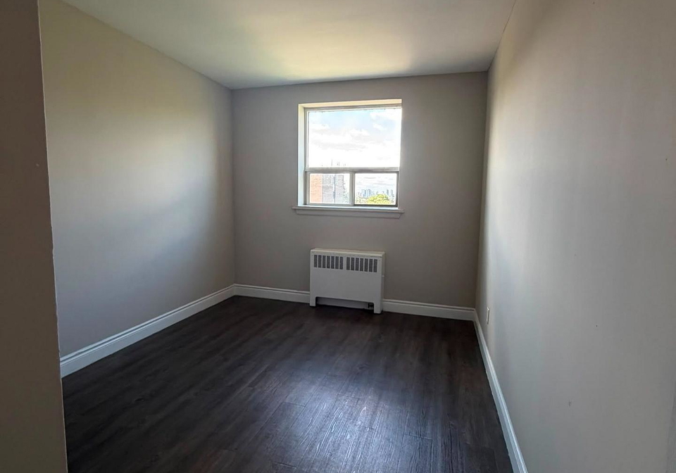 468-ottawa-street-hamilton-ontario-x13714218