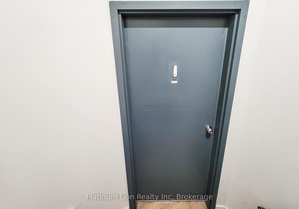 25emerald-street-n-hamilton-ontario-x13714232