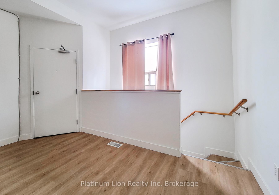25emerald-street-n-hamilton-ontario-x13714232