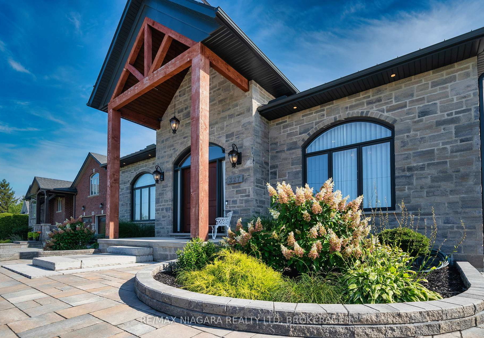 327-queenston-road-niagara-on-the-lake-ontario-x13714258