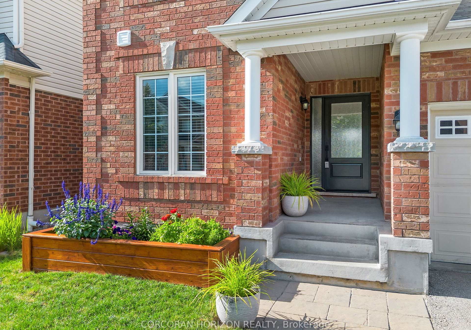 32-chase-crescent-cambridge-ontario-x13714286