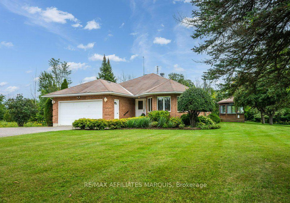 579-kelly-jordan-road-montague-ontario-x13714432