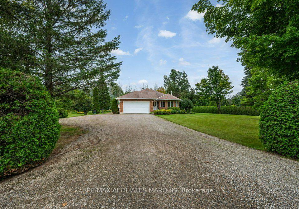 579-kelly-jordan-road-montague-ontario-x13714432