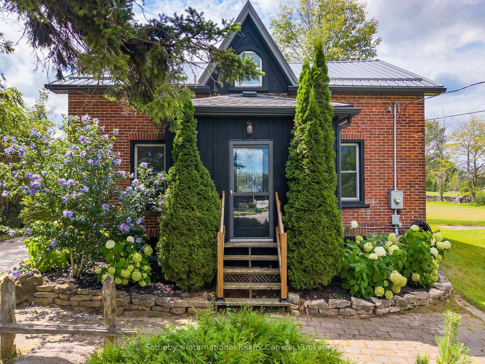 158254-7th-line-meaford-ontario-x13714476
