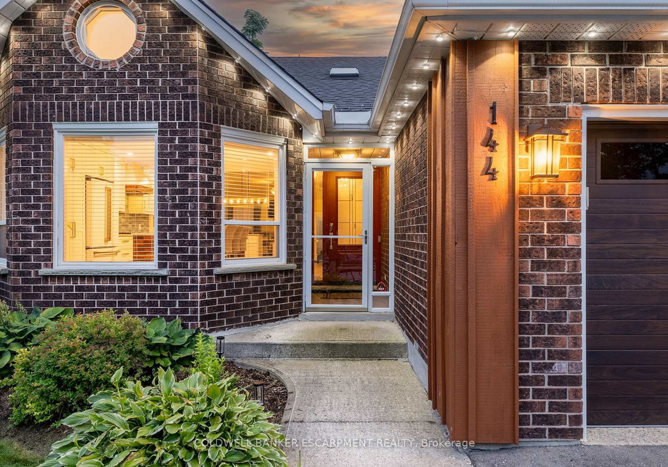 144-parkedge-street-guelpheramosa-ontario-x13714594