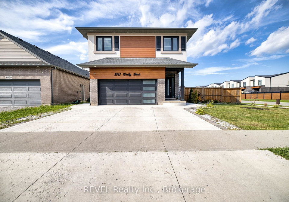 8961-emily-boulevard-niagara-falls-ontario-x13714738