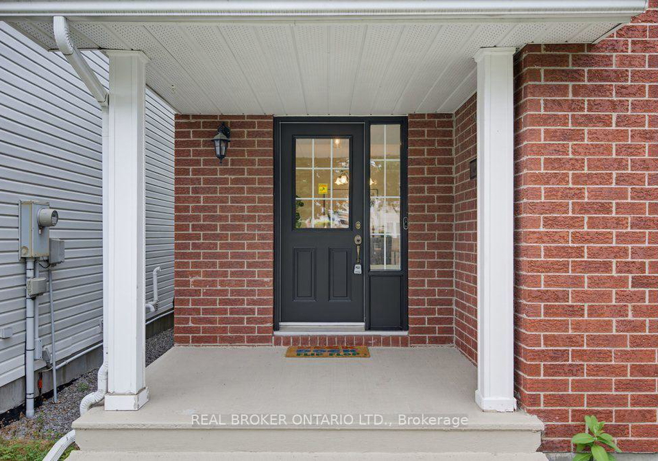 2000-oakbrook-circle-ottawa-ontario-x13714770