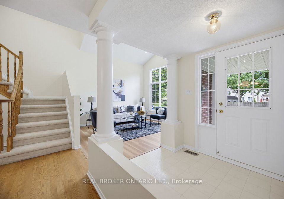 2000-oakbrook-circle-ottawa-ontario-x13714770