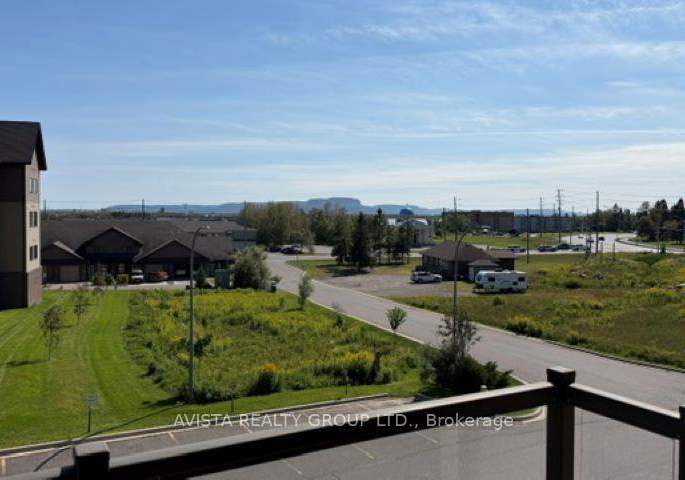 300-vista-lane-thunder-bay-ontario-x13715016