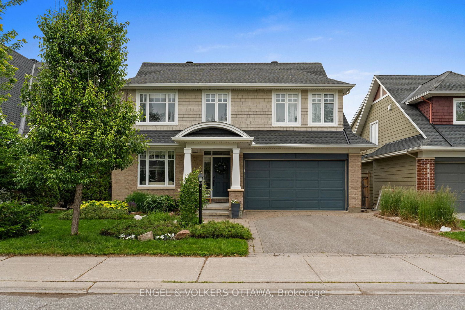 564-erinwoods-circle-ottawa-ontario-x13715024