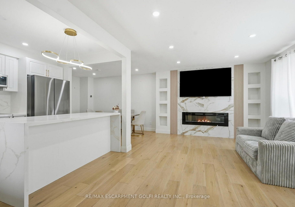 47-barrington-drive-welland-ontario-x13715074