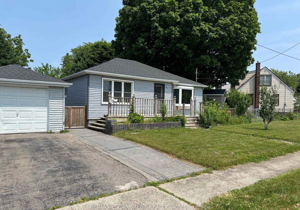 5648-royal-manor-drive-niagara-falls-ontario-x13715218