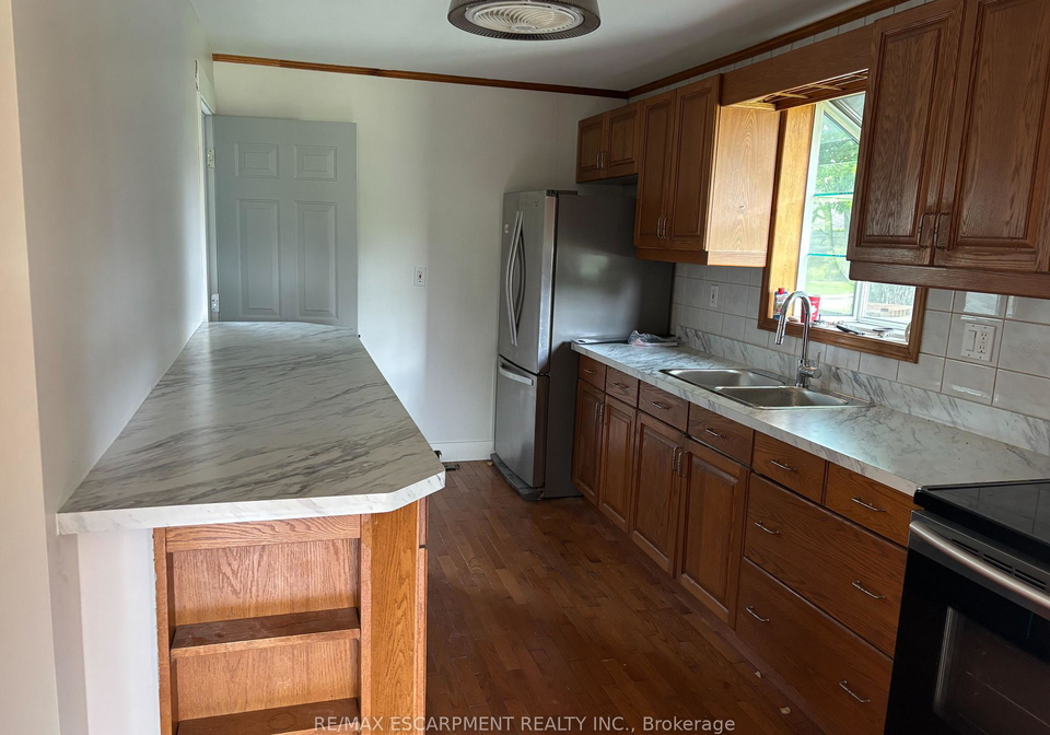 5648-royal-manor-drive-niagara-falls-ontario-x13715218