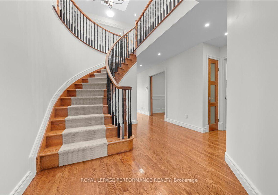 4-wellsmere-court-ottawa-ontario-x13715292