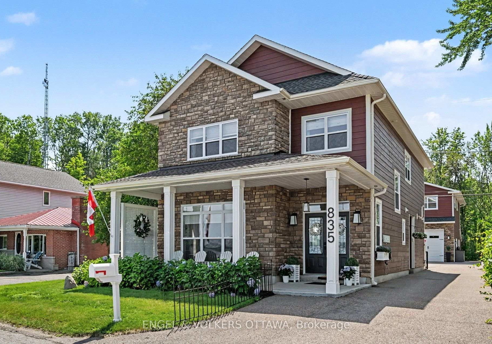 835-archibald-street-mcnabbraeside-ontario-x13715318