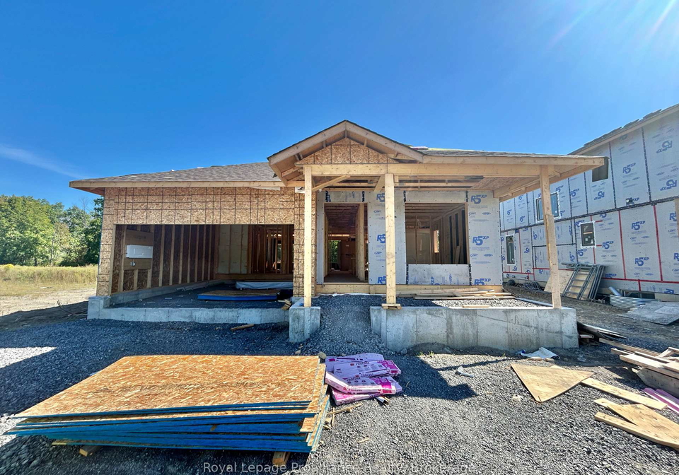 142-stonecrest-boulevard-quinte-west-ontario-x13715514