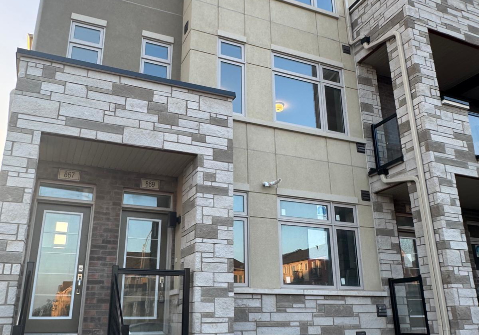 869-north-waterdown-drive-hamilton-ontario-x13715542