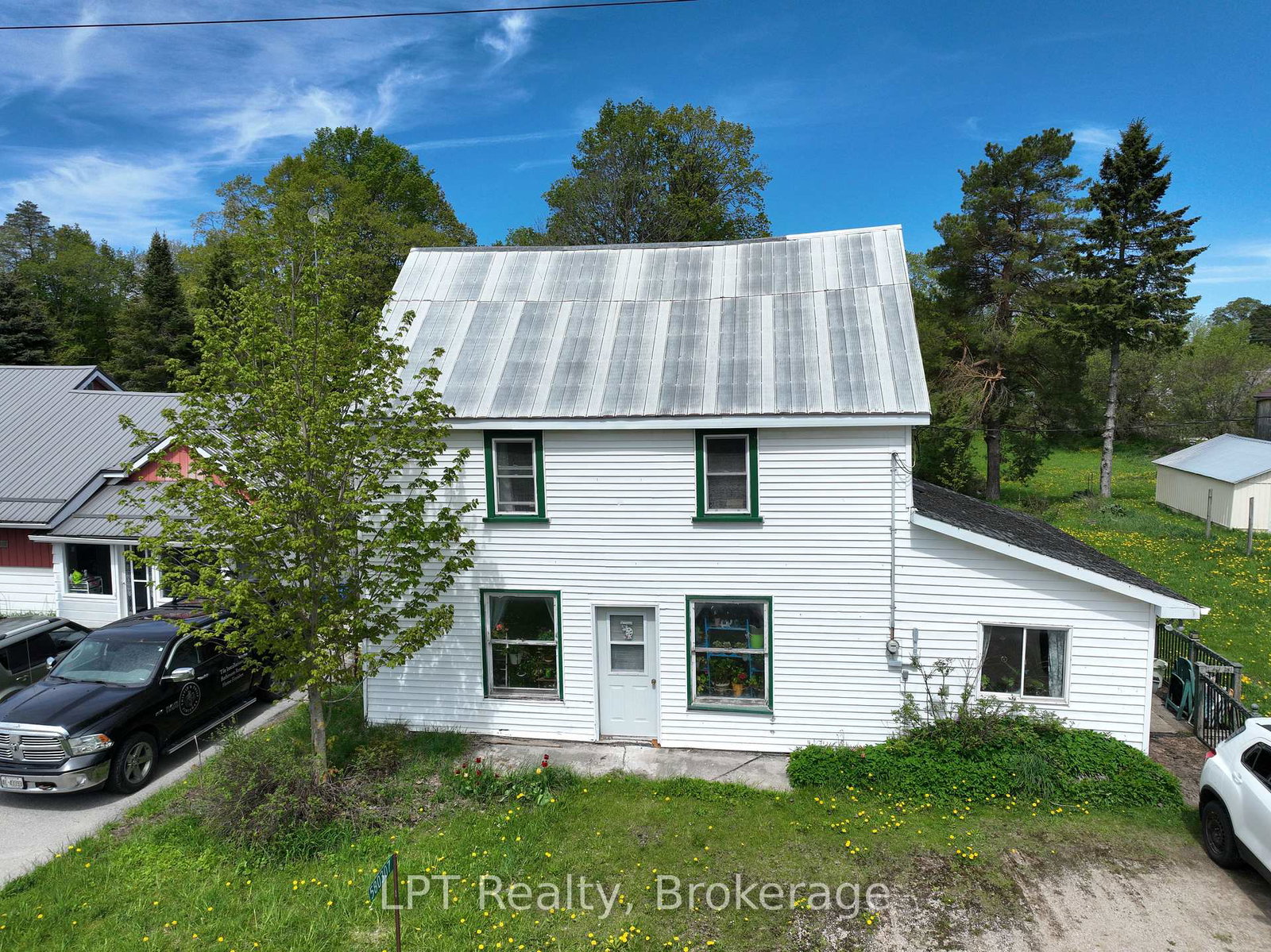 580307-sideroad-60-chatsworth-ontario-x13715576