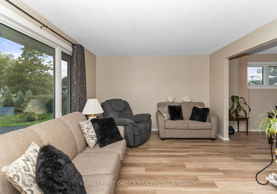 422-simon-fraser-drive-thunder-bay-ontario-x13715580